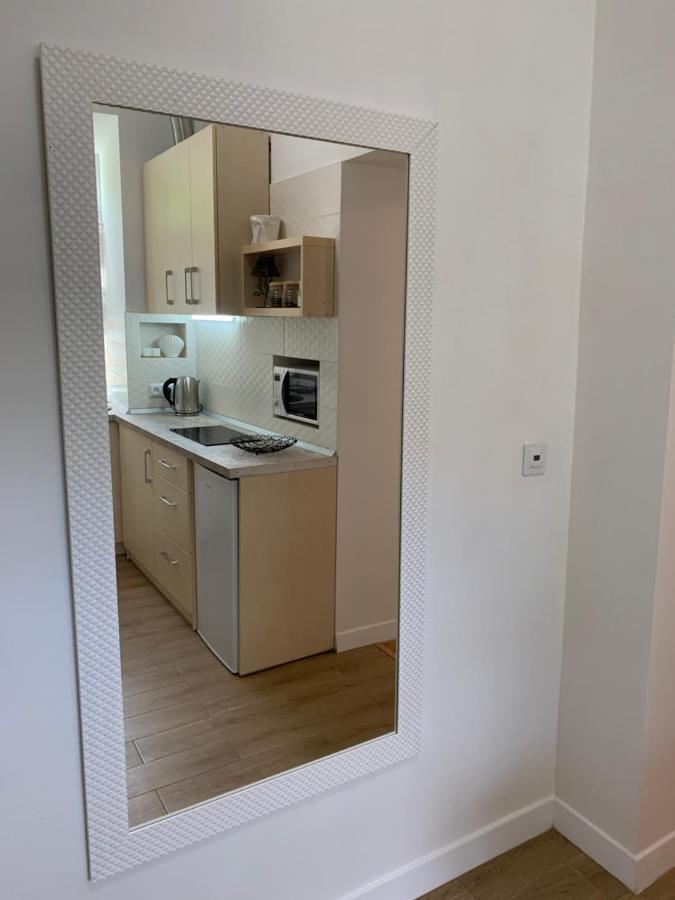 Siesta Apartment On Stefanyka リヴィウ エクステリア 写真